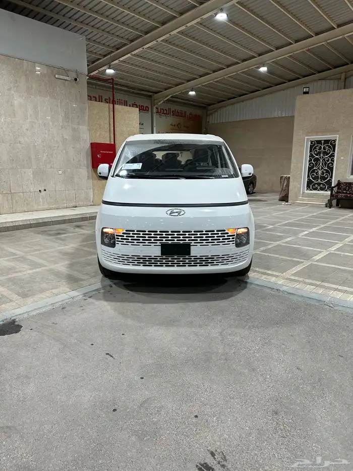 هيونداي ستاريا 2025 جديد 9 راكب و11راكب ديزل قير اوتوماتيك 4