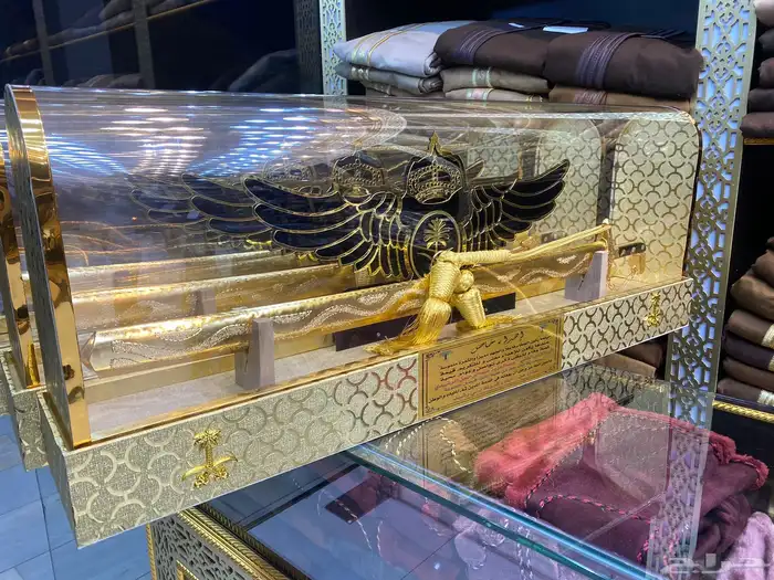 هدايا دروع الملازمين تخرج ضباط دروع السيوف بشت سيف 9