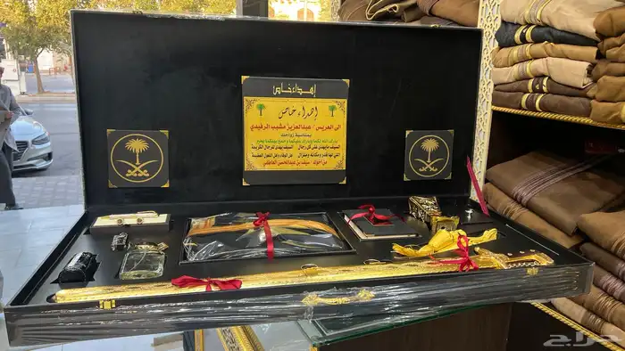 هدايا دروع الملازمين تخرج ضباط دروع السيوف بشت سيف 14