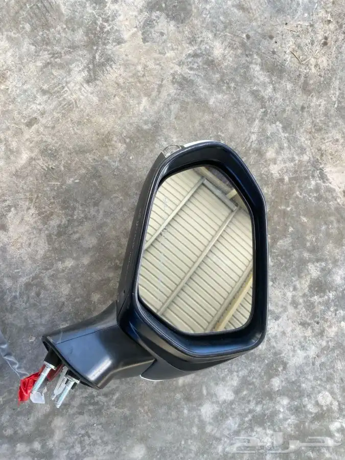 مرايه كامري لون لؤلؤي 18-23 2