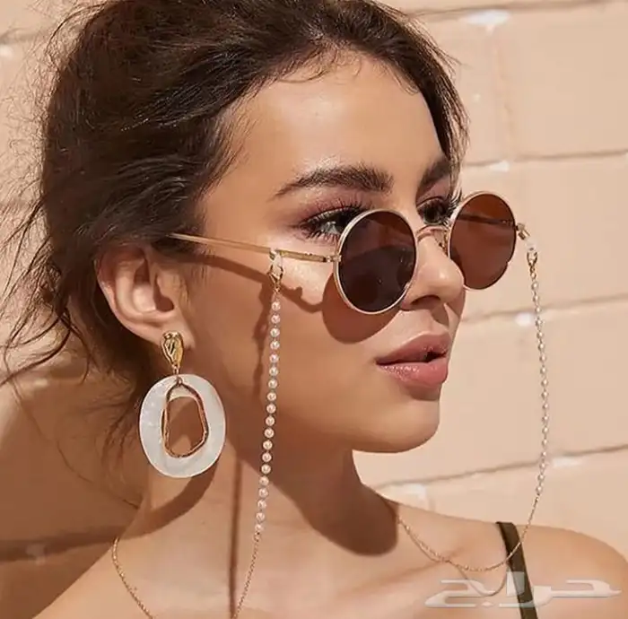سلسلة نظارة بمختلف الاشكال والالوان فقط ب 18 ريال 0