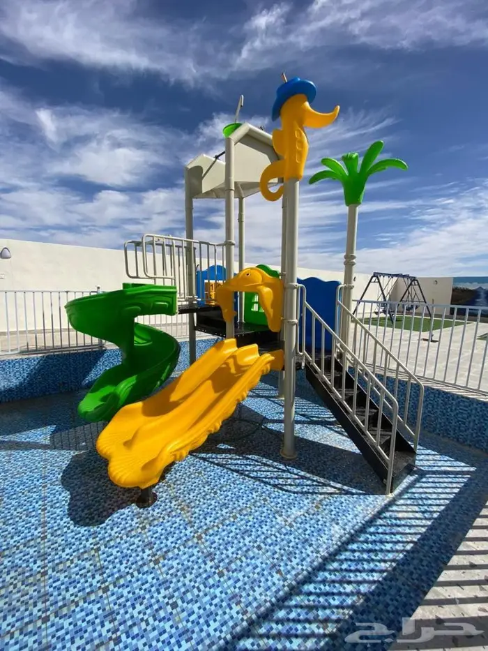 العاب مائية منازل شاليهات مع اقوي العروض 1