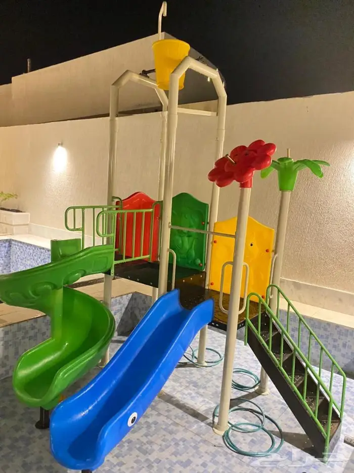 العاب مائية منازل شاليهات مع اقوي العروض 5