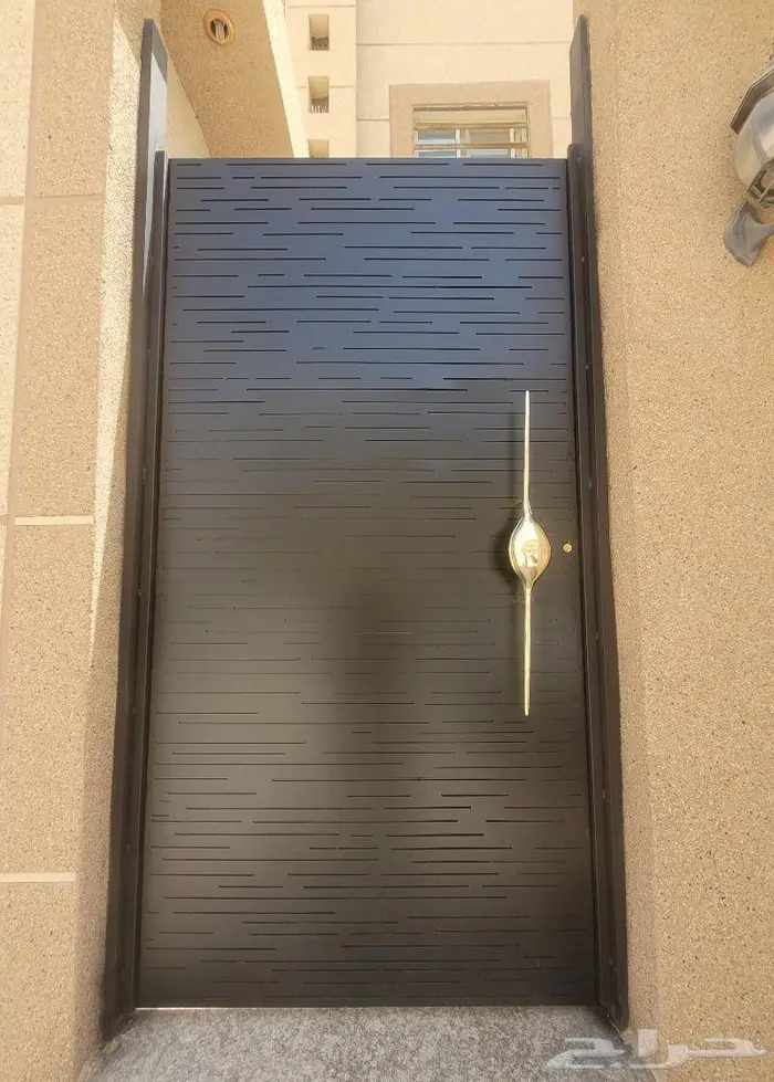 Modern steel doors (blacksmithing workshop) 9