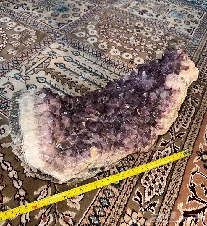 حجر الامثيست 17