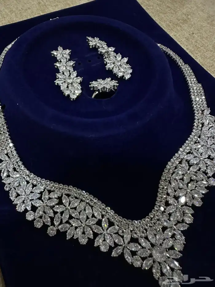 طقم مناسبات ( زركونيا ) 1