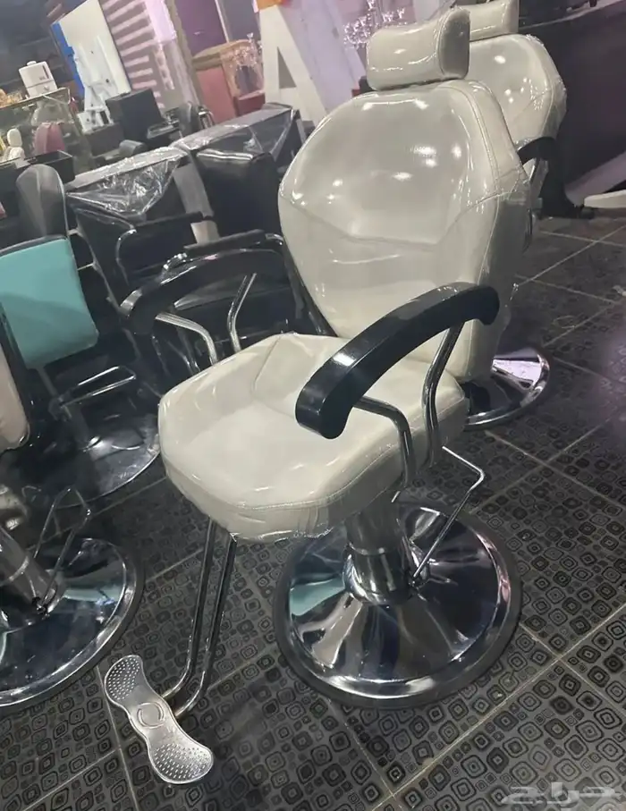 أدوات مشاغل وصوابين حلاقة 8