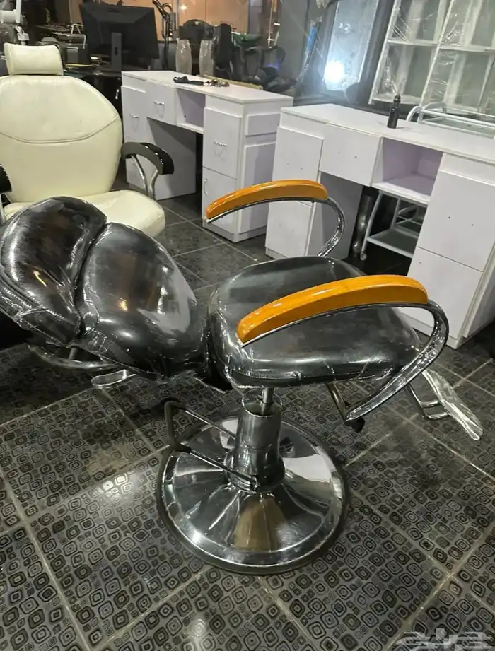 أدوات مشاغل وصوابين حلاقة 22