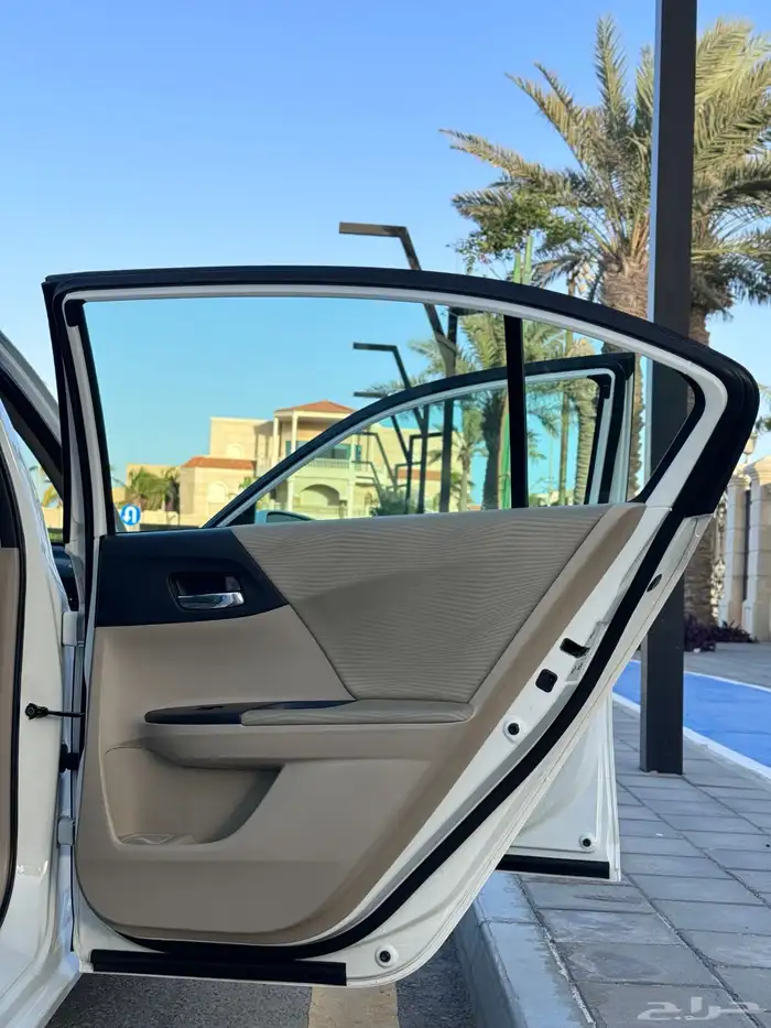 تم البيع اكورد 2017 ممشى 66 الف 54