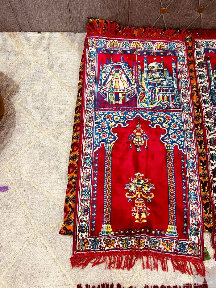 تراث سجادات الاصليه قديمه للزمن الجميل لها اكثر من40سنه 2