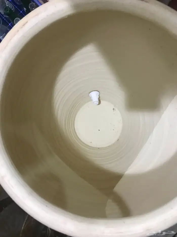 زير فخار مع القاعدة 1