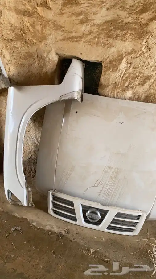 قطع غيار باترول كبوت ورفرف وانوار 0