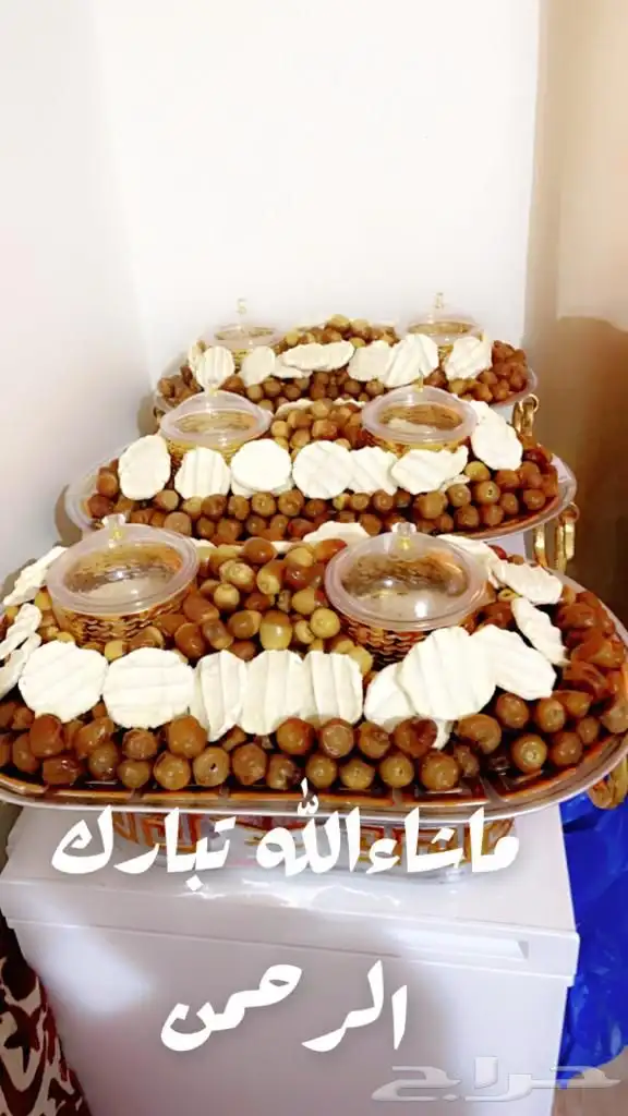 صواني تمر ومضير وسمن للمناسبات 12