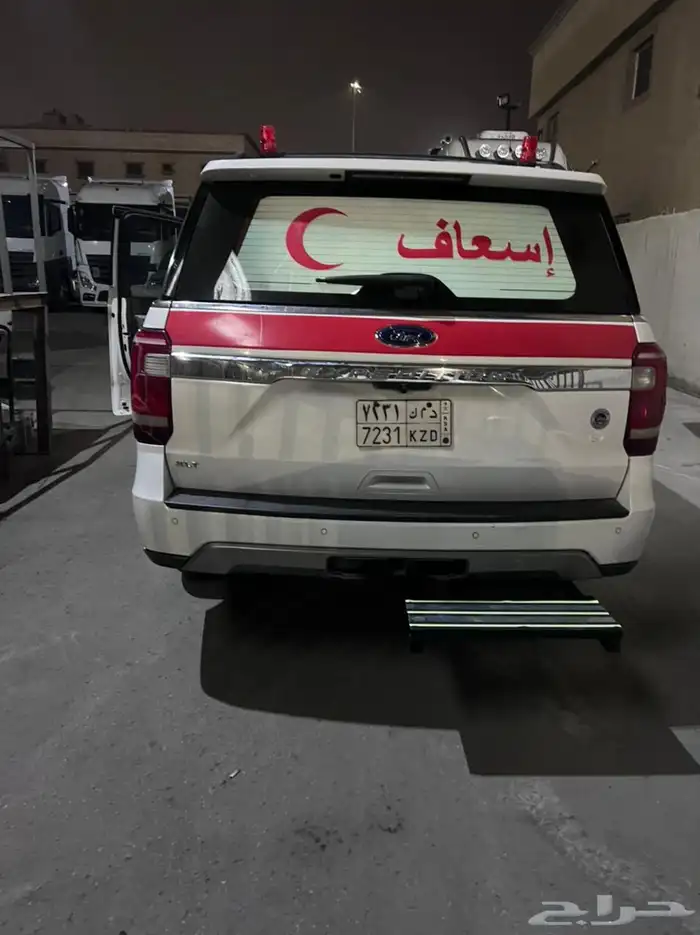 للايجار اسعاف فورد أكسبدشن دبل 2019 2