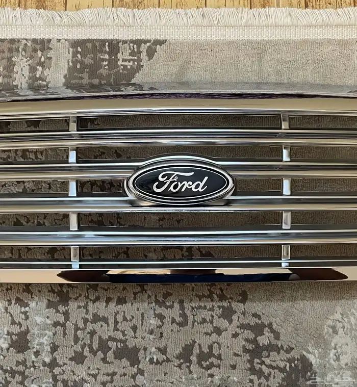 شبك فورد كراون فكتوريا بوليسي و مدني جديد 1