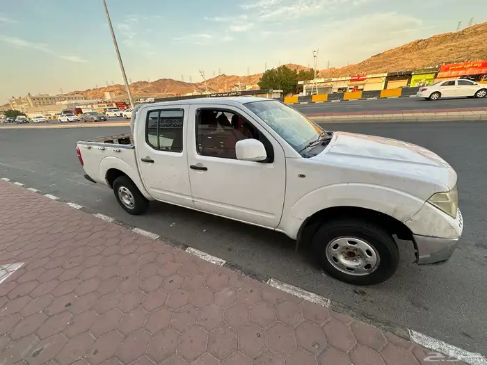 ونيت نيسان نفارا 2008 متاح أقساط لسعودين فقط 2