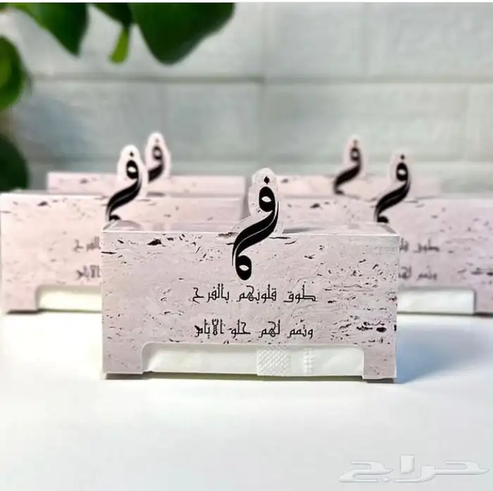 طباعة لوغو وشعارات صور تبشرتات سيفتي براشوت هودي عبايات 35