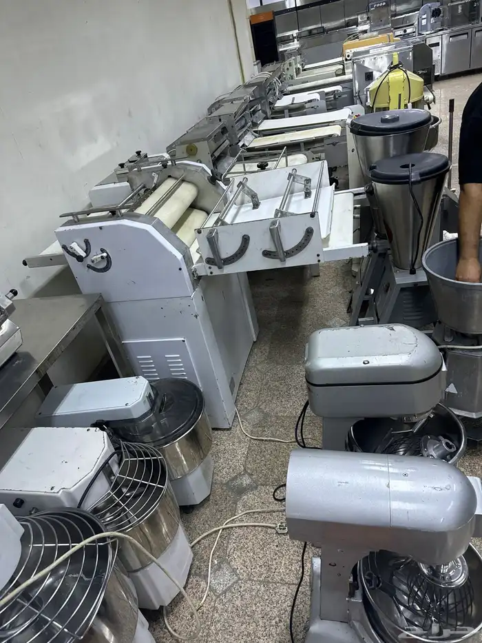 معدات مطاعم مستعمل نضيف 21