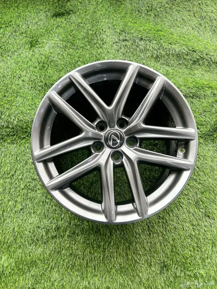 جنوط لكزس ارنوب 2015 اصلي وكاله F سبورت مقاس 18 3