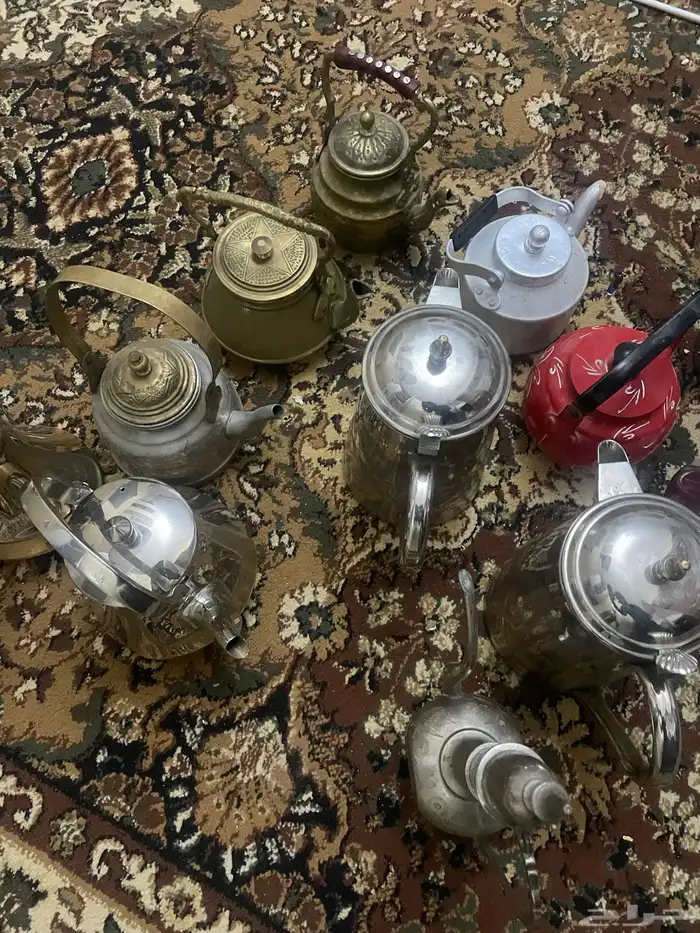 اباريق عدد 12 نحاس وستيل نضيف للبيع جمله عدد 12 2