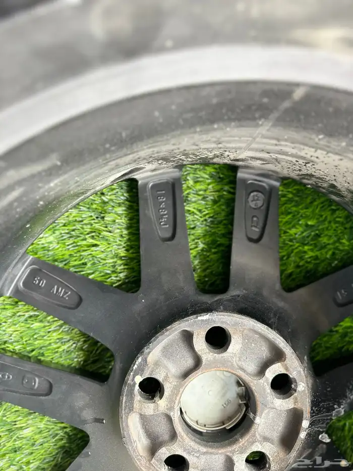 جنوط لكزس ارنوب 2015 اصلي وكاله F سبورت مقاس 18 5