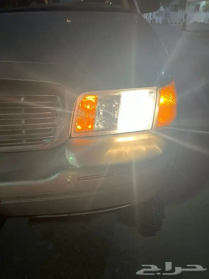 انوار فورد فكتورياء عالي واطي مفصوله 0