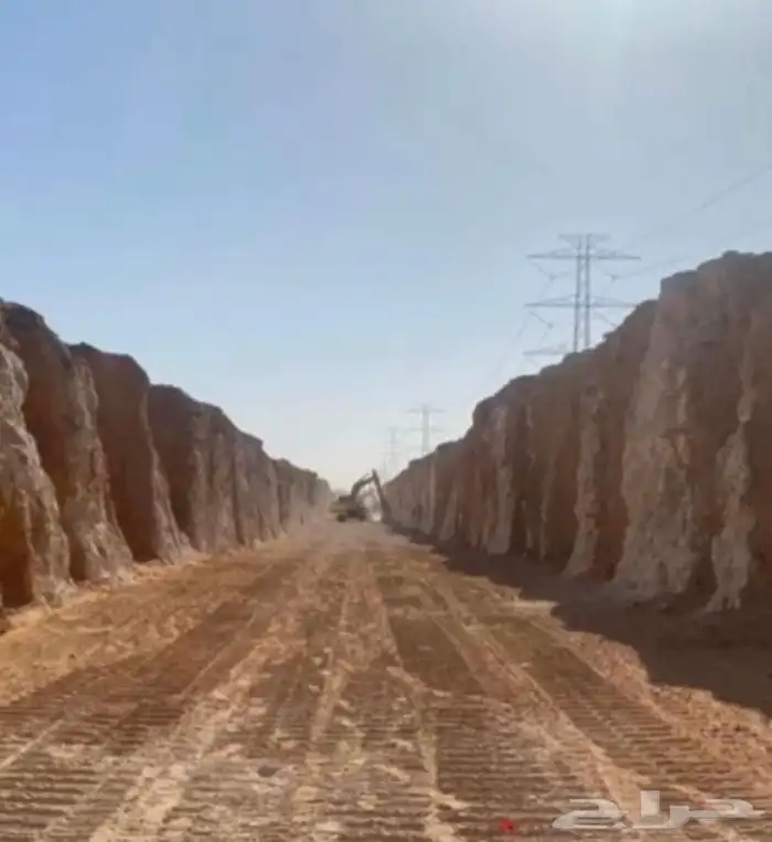 بوكلينات للإيجار رخص ارامكو New bus stops for rent Aramco 1