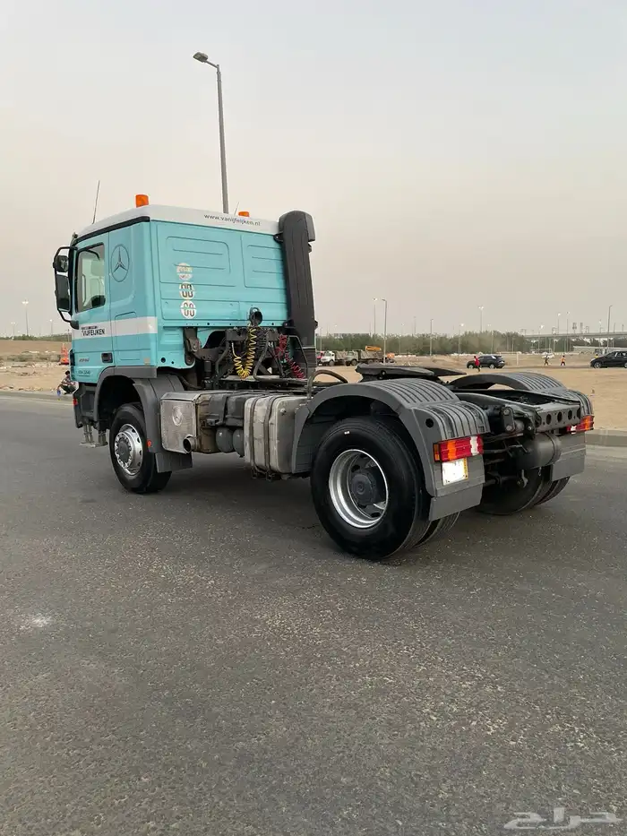 راس مرسيدس اكتروس دبل 4x4 2048 موديل 2008 6