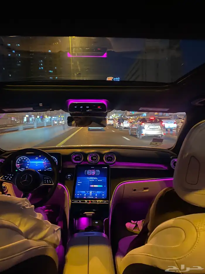 مكتب اليافعي لتأجير السيارات- دبي 16