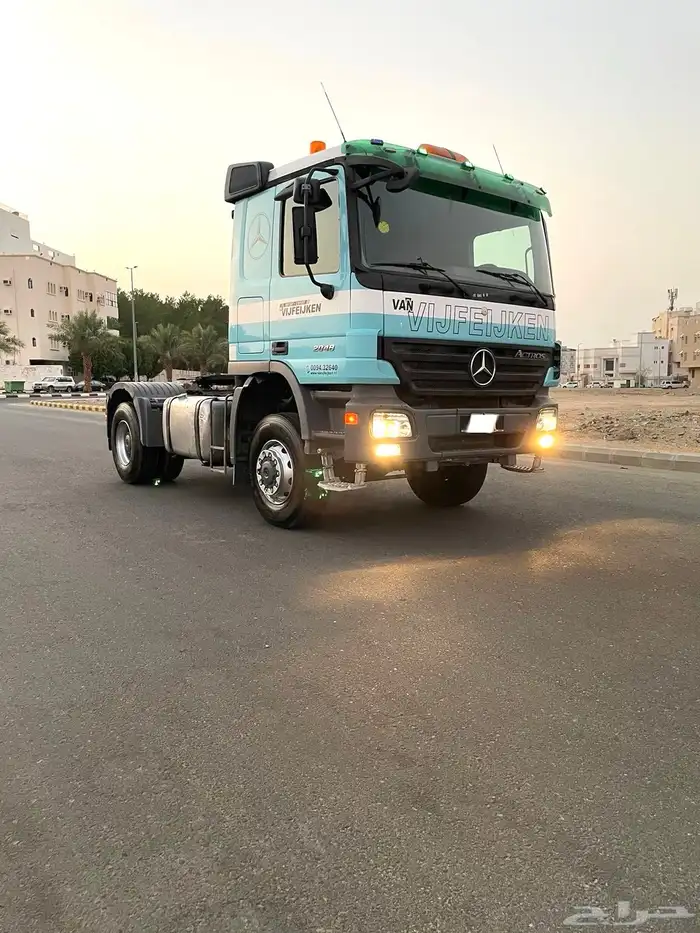 راس مرسيدس اكتروس دبل 4x4 2048 موديل 2008 2
