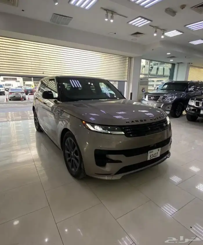 مكتب اليافعي لتأجير السيارات- دبي 0