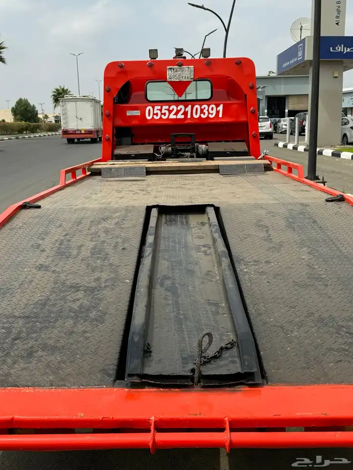 سطحه لنقل السيارات 1