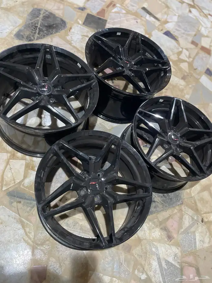 للبيع جنوط كورفيت Zr1 عرضين 3