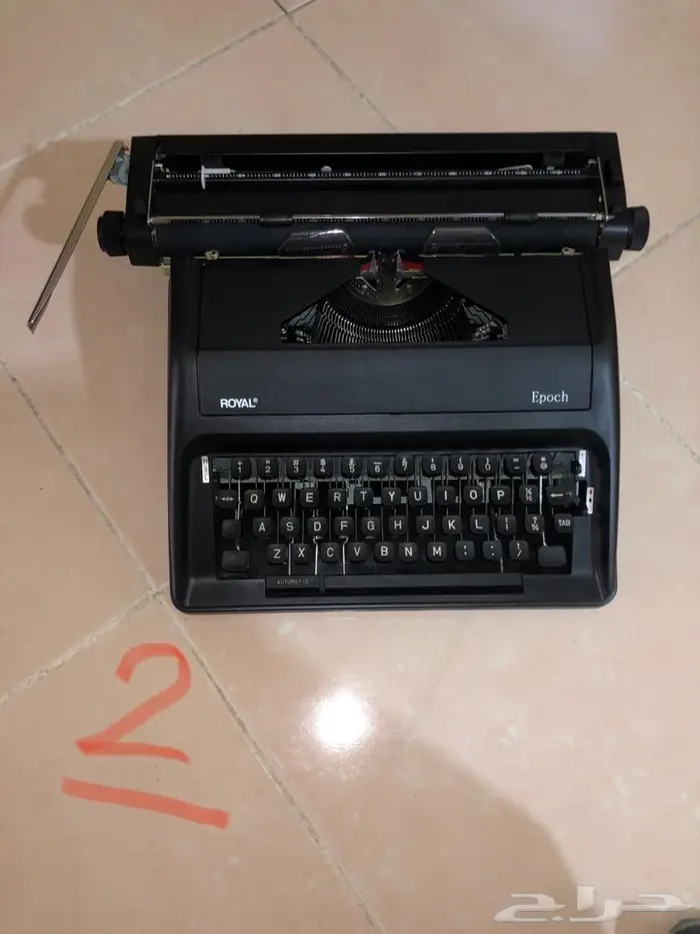 الة كاتبة انتيك antique typeriter 13