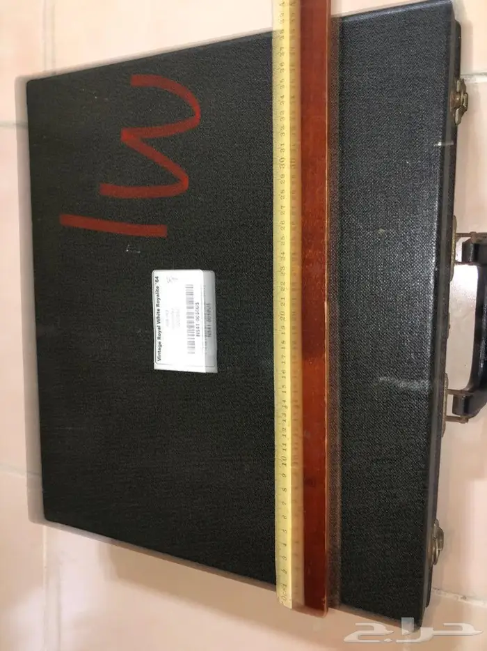 الة كاتبة انتيك antique typeriter 16