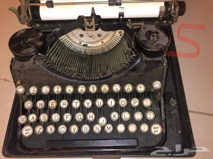 الة كاتبة انتيك antique typeriter 44