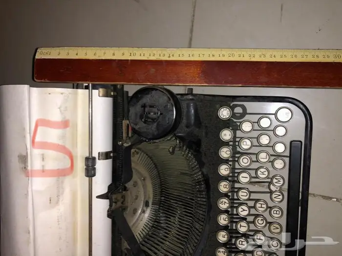 الة كاتبة انتيك antique typeriter 65