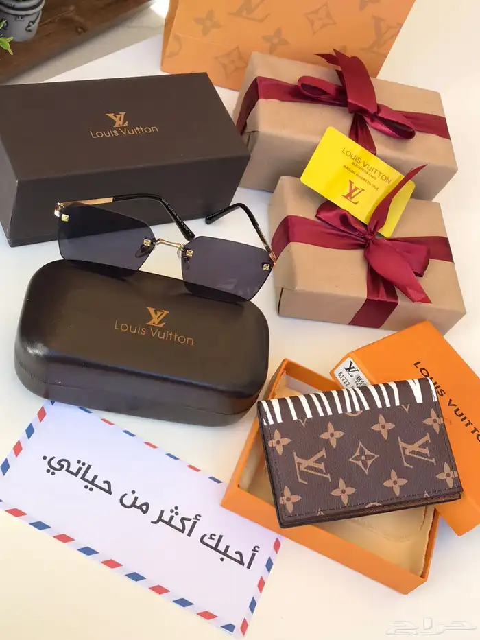 بوكس هدايا نظارة ومحفظة ماركة 3