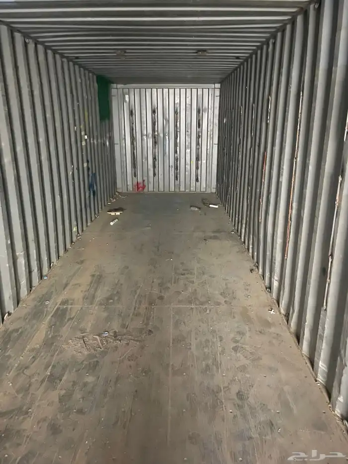 Used containers 40 ft for sale and monthly rent in Riyadh 7