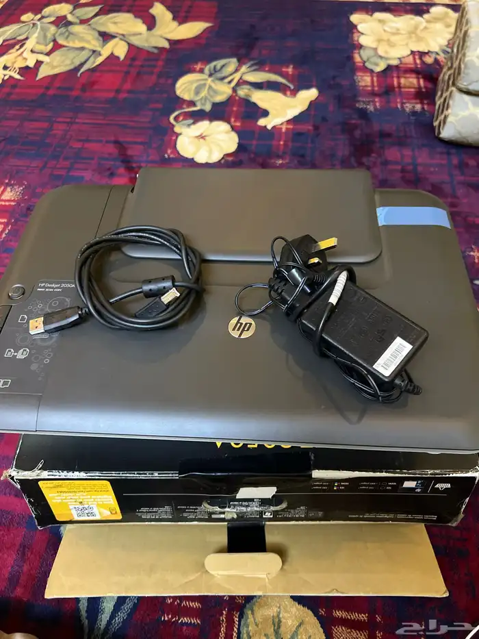 طابعه ملونه 2 في واحد استخدام بسيط جديده مخزنه من نوع الاصلي 8