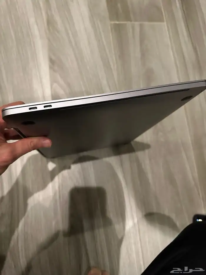 ماك بوك برو 16 i9 2019 512GB SSD للميموري 16GB نظيف جدا 2