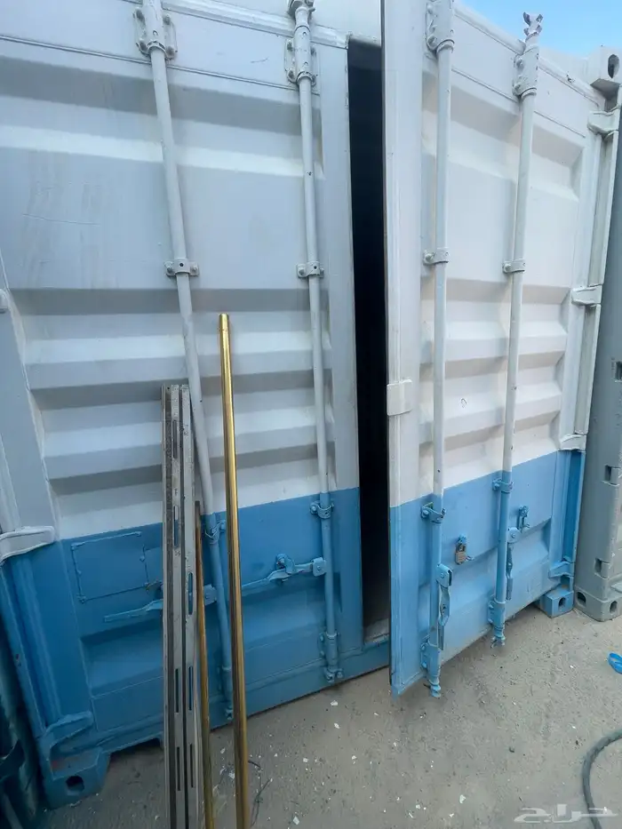 Used containers 20 ft for sale and rent in Riyadh 11
