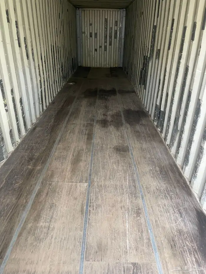 Used containers 40 ft for sale and monthly rent in Riyadh 18