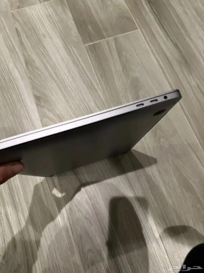 ماك بوك برو 16 i9 2019 512GB SSD للميموري 16GB نظيف جدا 3