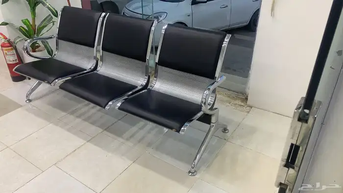 كرسي انتظار ثلاثي استيل وجلد 2