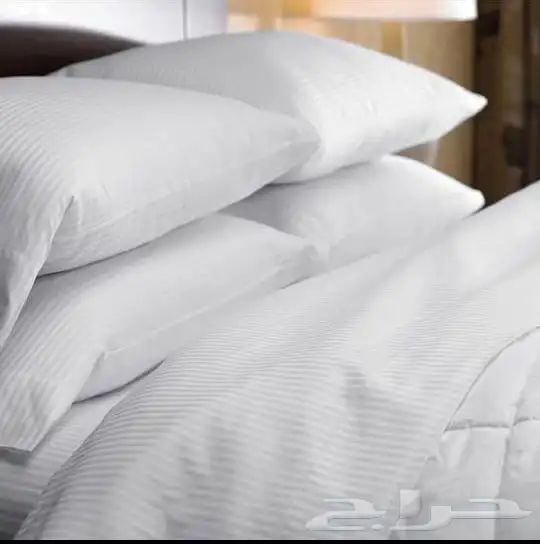 مخدة فندقية بوليستر بالجملة كميات كبيرة 3