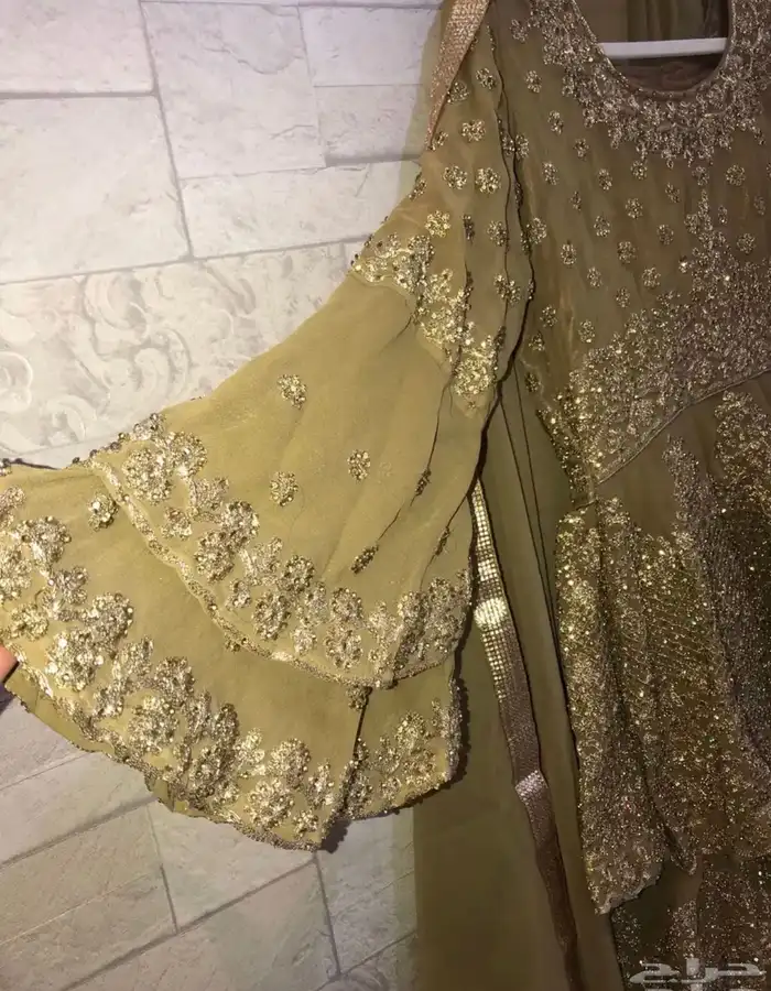 زي هندي عروسه صباحيه مقاس L قابل للتوسيع 0