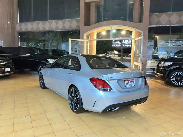 مرسيدس C300 موديل 2019 نايت بكج مواصفات عاليه 14