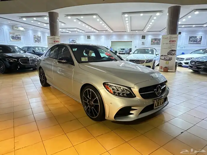 مرسيدس C300 موديل 2019 نايت بكج مواصفات عاليه 1