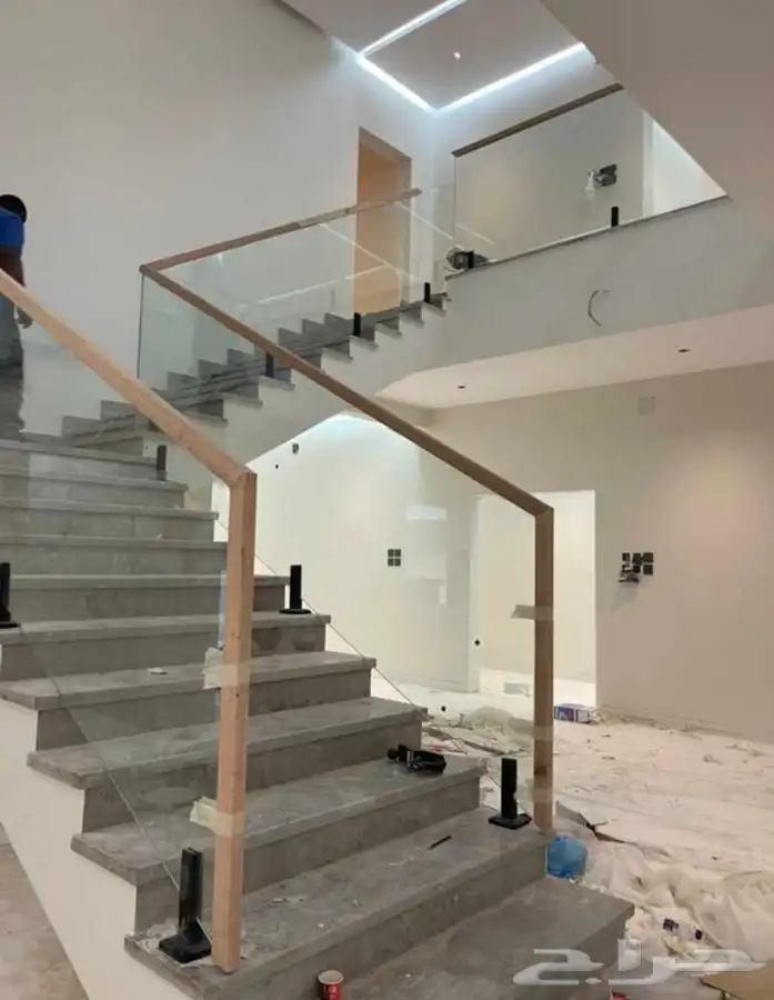 دربزين زجاجي 2